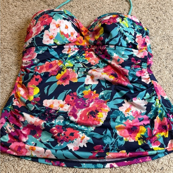 Merona Other - Merona Pastel Floral Swim Top